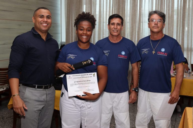 Febaju forma 20 novos Faixas Pretas em Feira de Santana