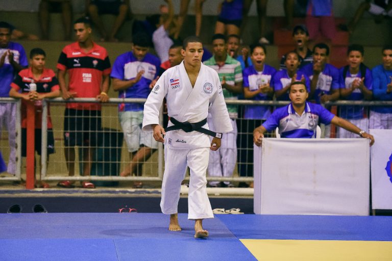 O judô como arte de superação e altruísmo: Diego Santos e o projeto social Judô Ação em Jequié