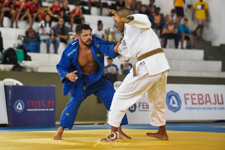 Simões Filho celebriza mais uma etapa do Circuito Baiano de Judô